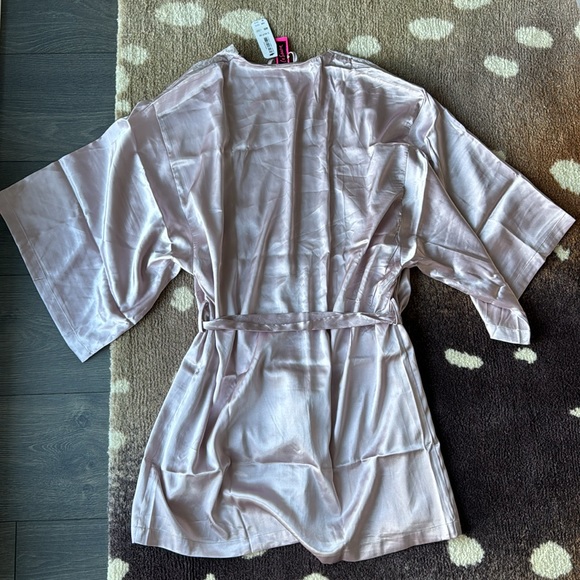 Satin Kimono S-M - Picture 7 of 8